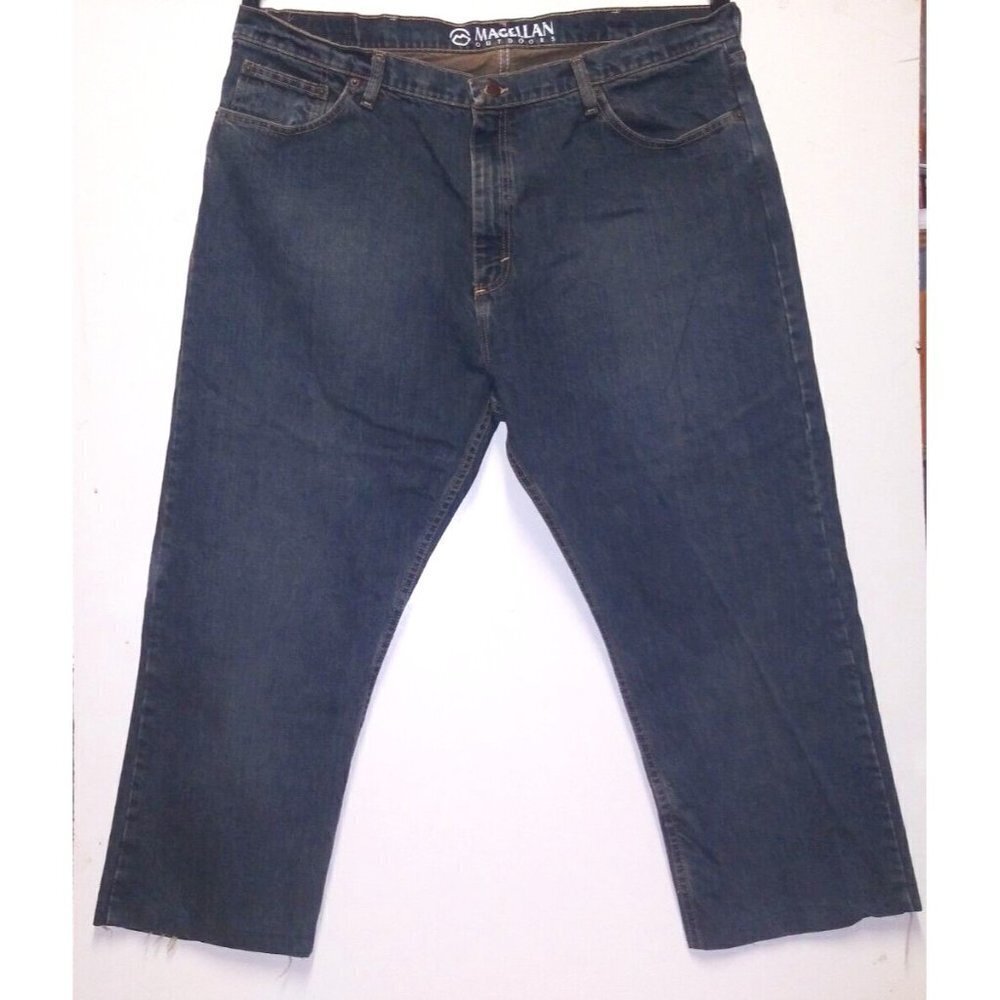 Magellan Outdoors Men's Jeans 42x26 Cotton straight blue thick denim dark wash
